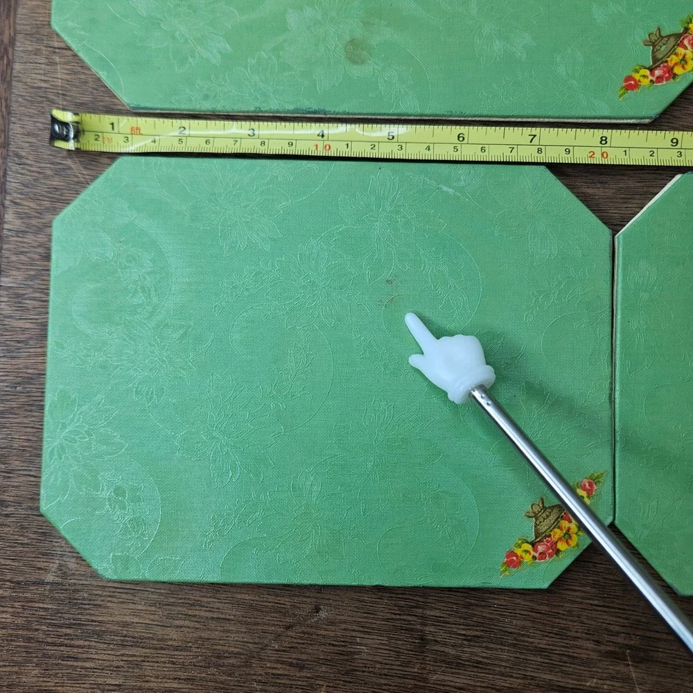 Vtg Green Floral Damask Octagon Placemats Trivets‎ Set of 3 Faux Leather Vinyl